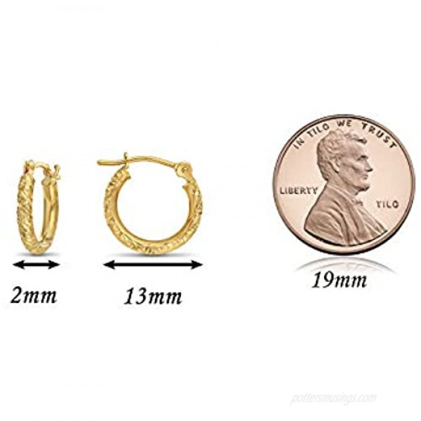 14k Gold Hand Engraved Diamond-cut Round Hoop Earrings (0.5 inch Diameter)