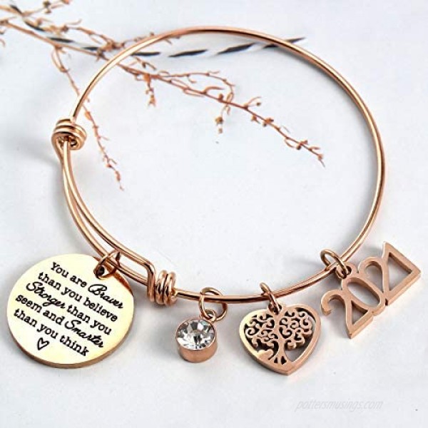 Haoze Graduation Gifts for Her 2021 College High School Graduation Gifts She Believed She Could So She Did Inspirational Graduation Bracelet for Sister Best Friends
