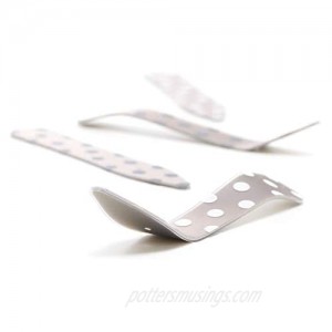 Collar Stays Made from Stainless Steel-Edge Covered with Silicon Rubber Comes with 3 Pieces of mouet-Dot Design